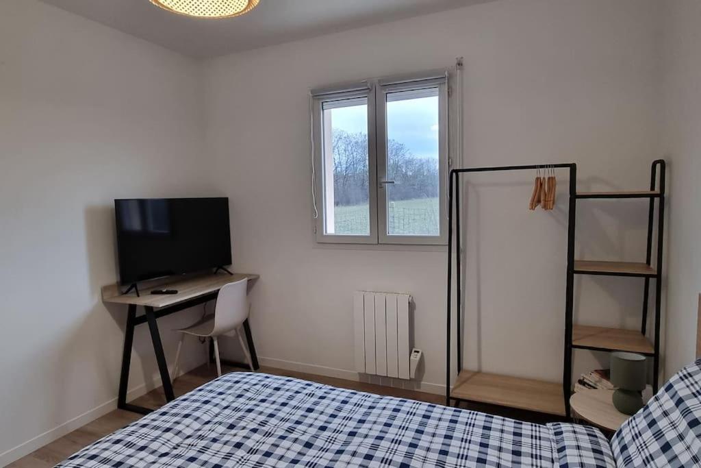 Maison Pac-Man Climatisee Avec Piscine Juin A Aout- Pac-Man Entre Collegues, Amis, Famille - Barbecue - Netflix - Prime - Baby Foot 50Cts Saint-Seurin-sur-l'Isle Zewnętrze zdjęcie